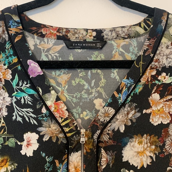Zara Floral Printed Blouse - Picture 2 of 3